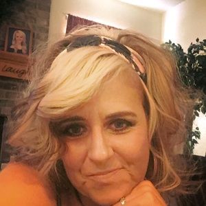 Meet your Posher, Kendra